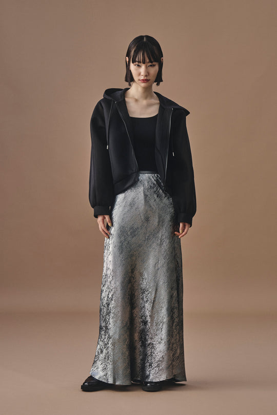 GLITTER SATIN FLARED SKIRT グリッターサテンフレアスカート