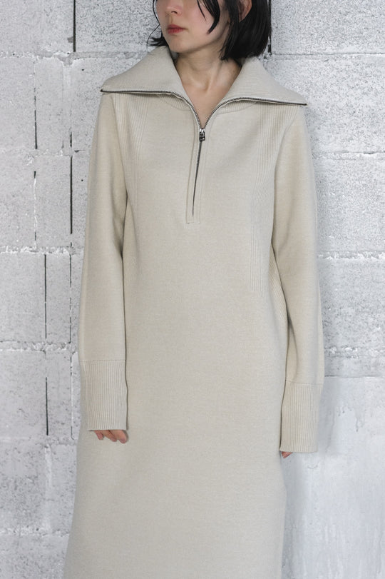 BIG COLLAR HALF ZIP KNIT DRESS