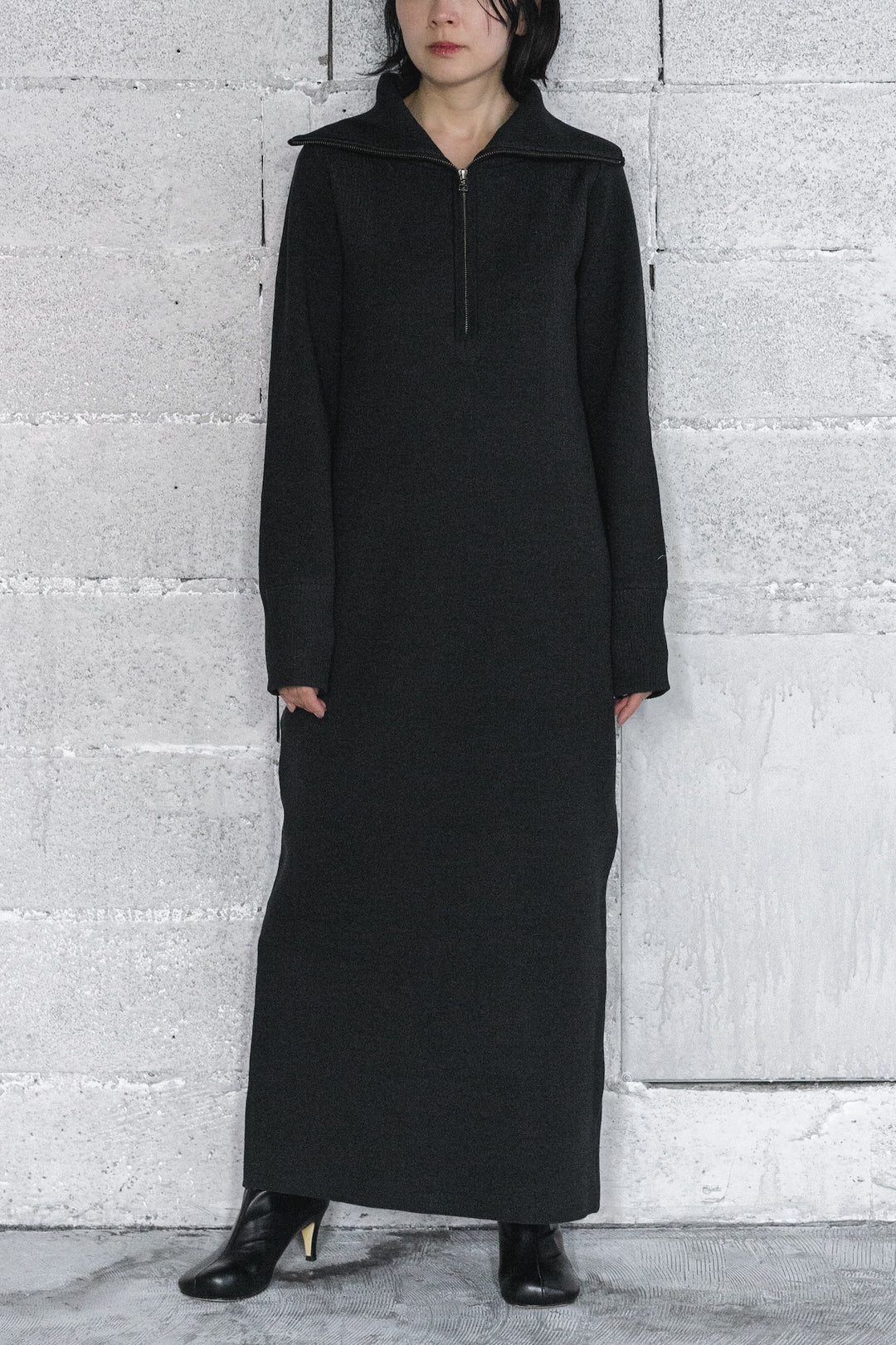 BIG COLLAR HALF ZIP KNIT DRESS